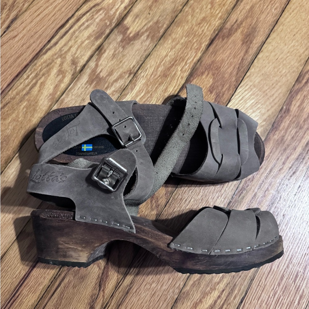 Lotta’s Clogs Sandals